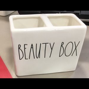 Rae Dunn beauty box